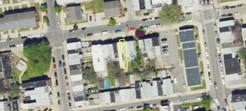 Modern Triplex Near Drexel University