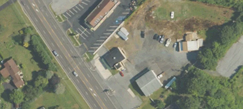 Versatile Commercial Building on Route 422