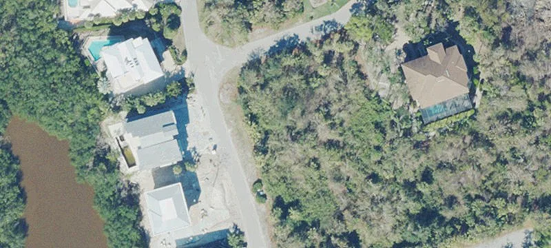 Corner Lot in Hideaway Beach