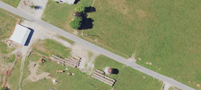 Hodgenville Home on Peaceful Acres
