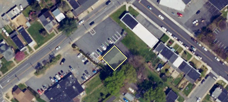 Freestanding Commercial Building in Lancaster