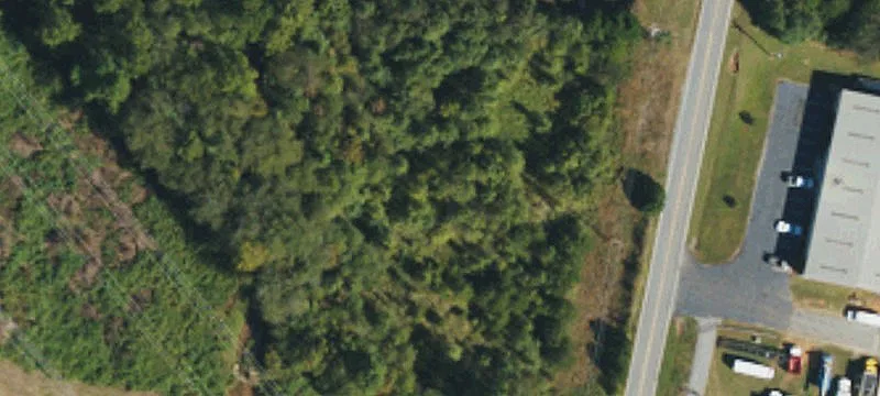 Versatile Land Near I-40