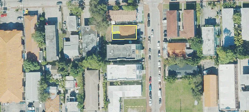 Income-Generating Triplex Near Calle Ocho
