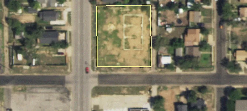 Commercial Lots on High-Traffic Corner