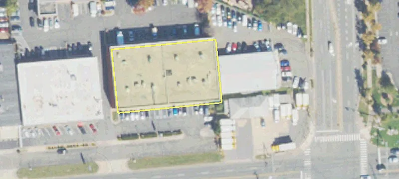 Retail Space Available For Rent