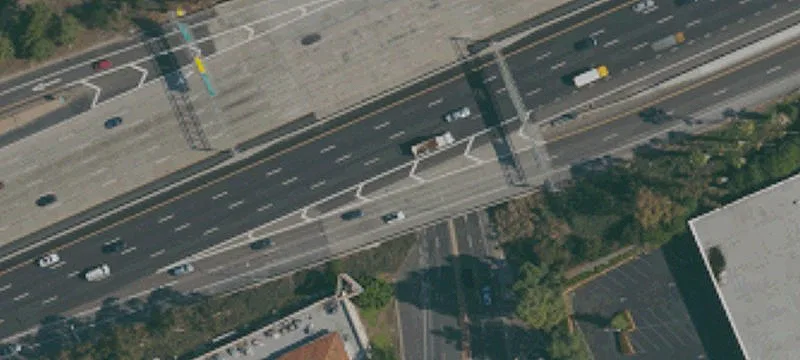 Visible Retail Space, Freeway Access