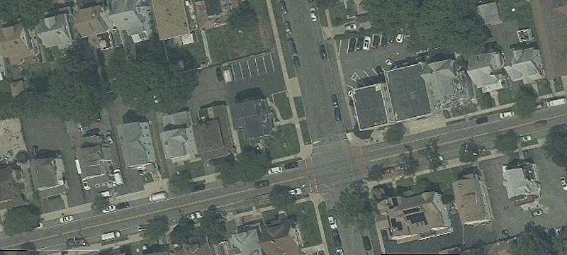Remodeled Clifton Building with Parking