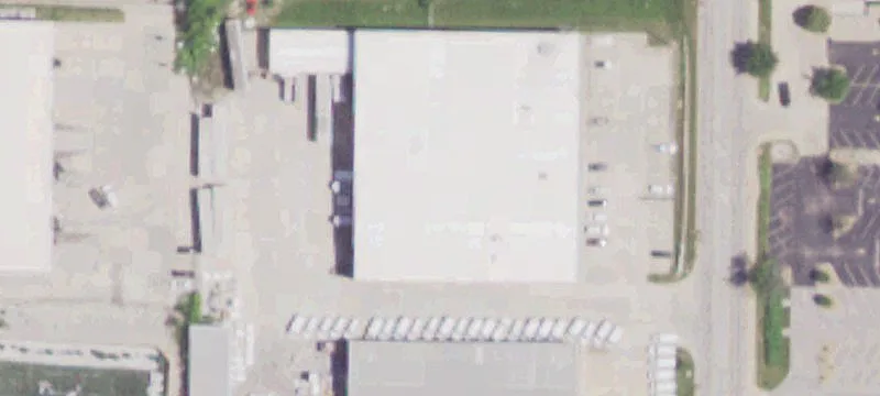 Spacious Warehouse with Ample Parking