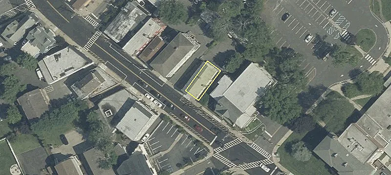 Versatile Commercial Space in Summit