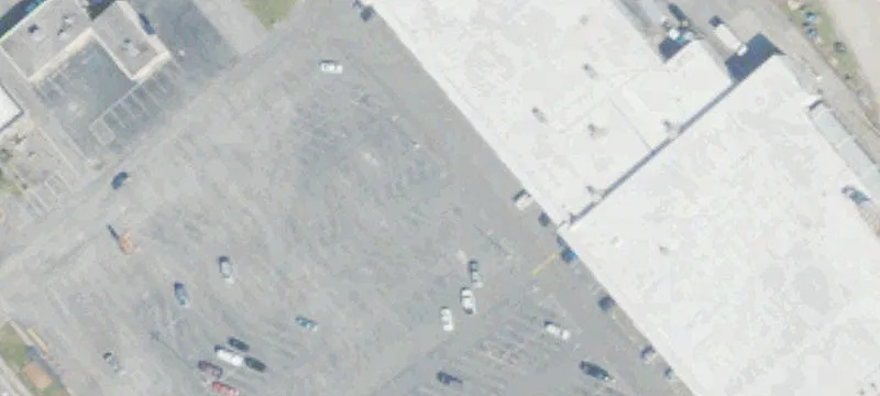 Winn-Dixie Anchored Retail Space