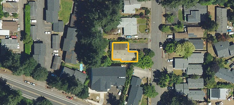 Portland Fixer-Upper on Large Lot