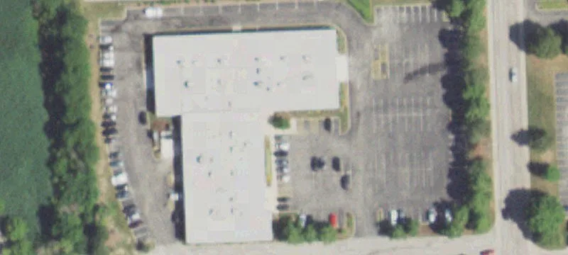 Lombard Retail Space For Rent