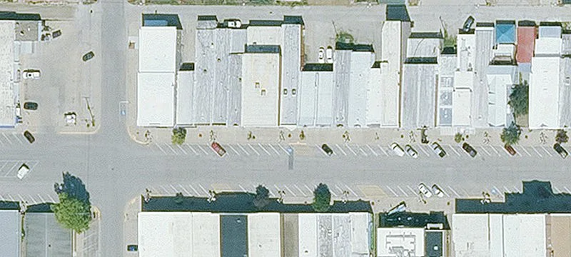 Mixed-Use Building in Downtown Traer