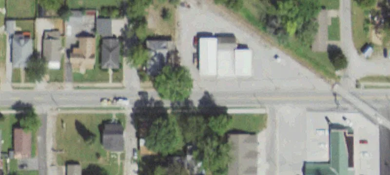 Versatile Commercial Building in Marion