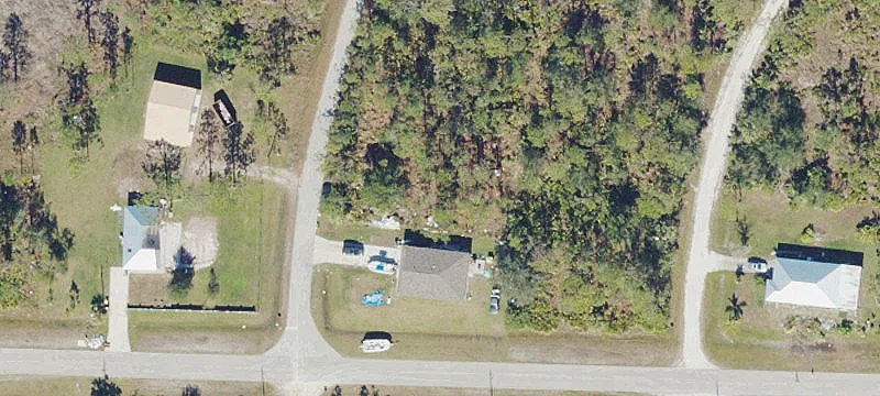 Residential Lot in Tropical Gulf