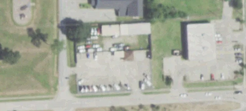 Spacious Car Lot For Sale
