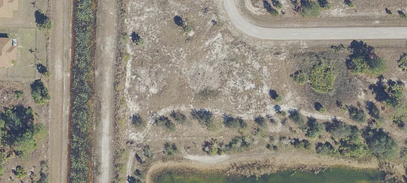 Residential Land with Lake View