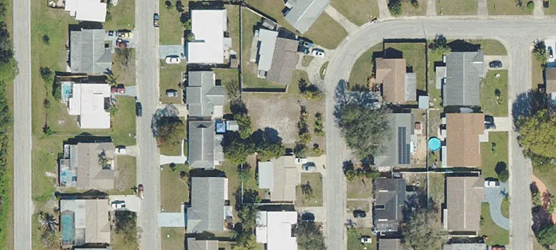 Residential Lot in Beacon Square