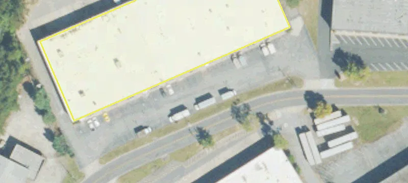 9,800 SF Flex Space Available