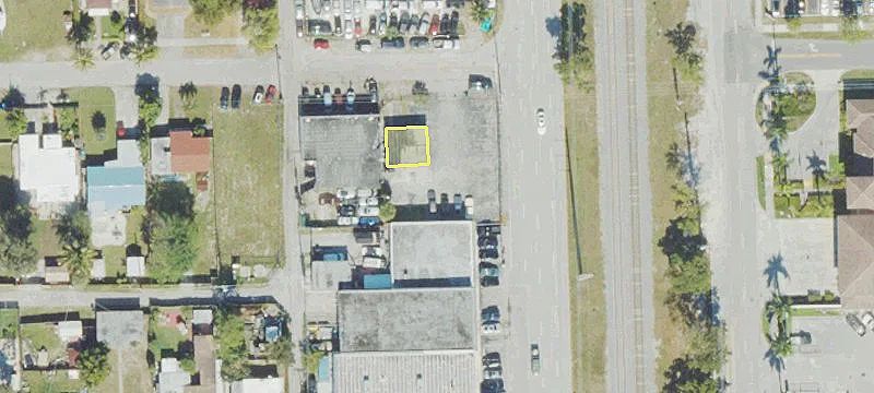 Automotive Facility on High-Traffic Corridor
