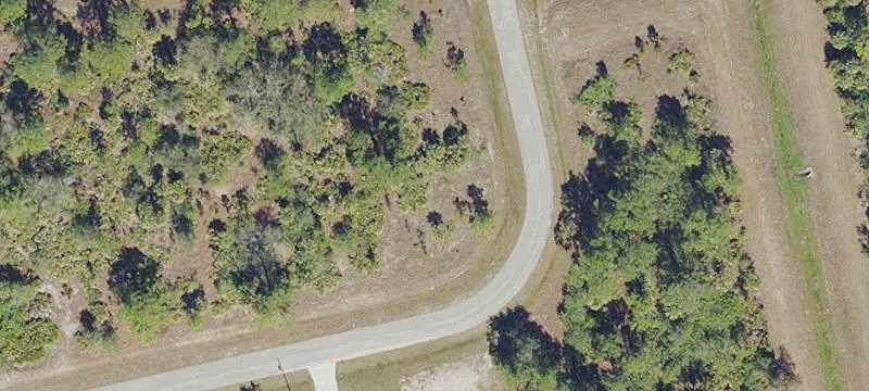 Residential Corner Lot in LaBelle