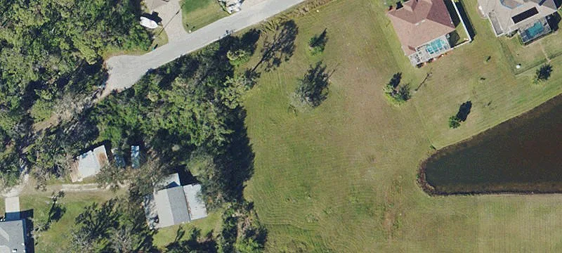 Residential Land in Riverbend Estates