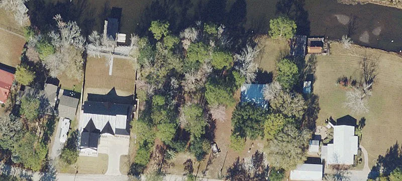 Canal Front Lot Near Beaches