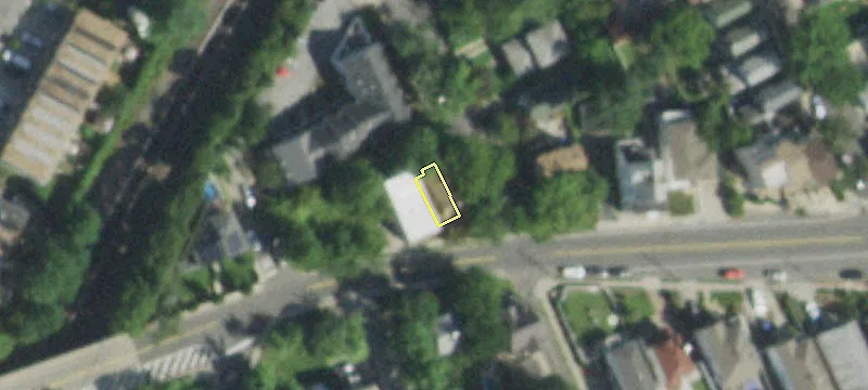 Land Near Transportation and Highway