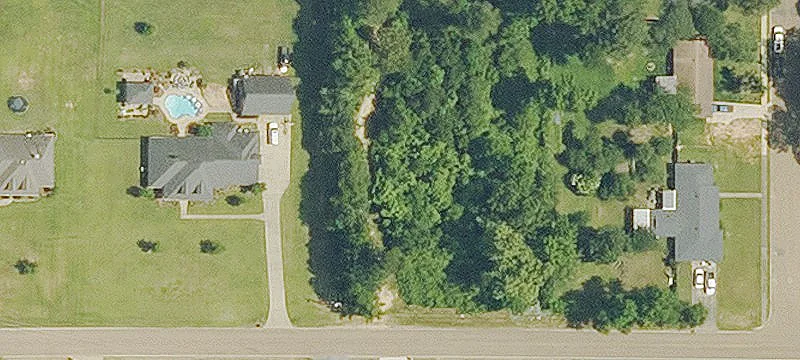 Residential Lot in Prestige Neighborhood
