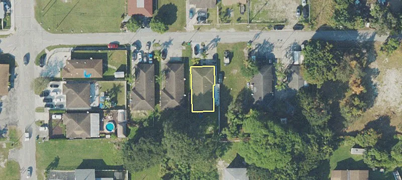 Duplex with Income Potential