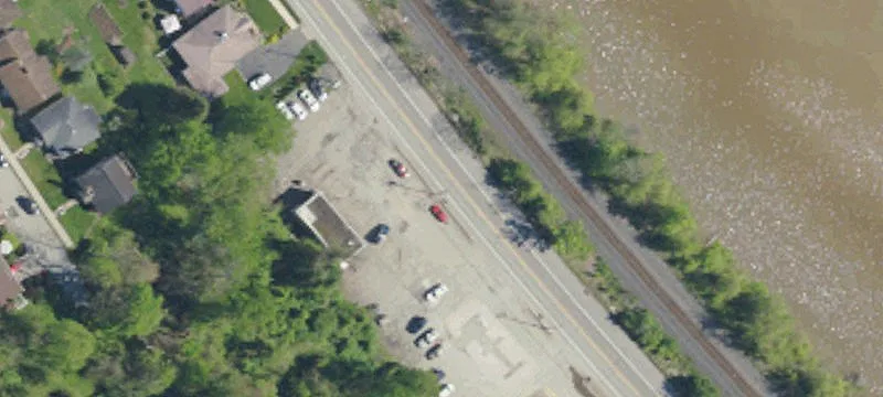 Equipped Warehouse Facility on 33 Acres