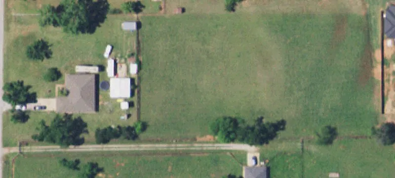 2.5 Acre Tract Near Tuttle