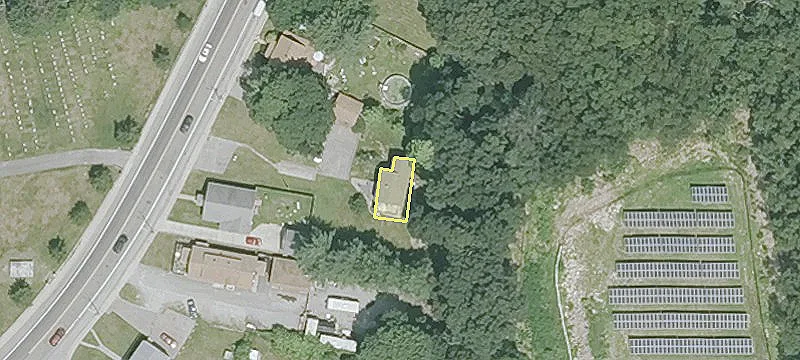 Renovated Duplex Near Routes 99/146