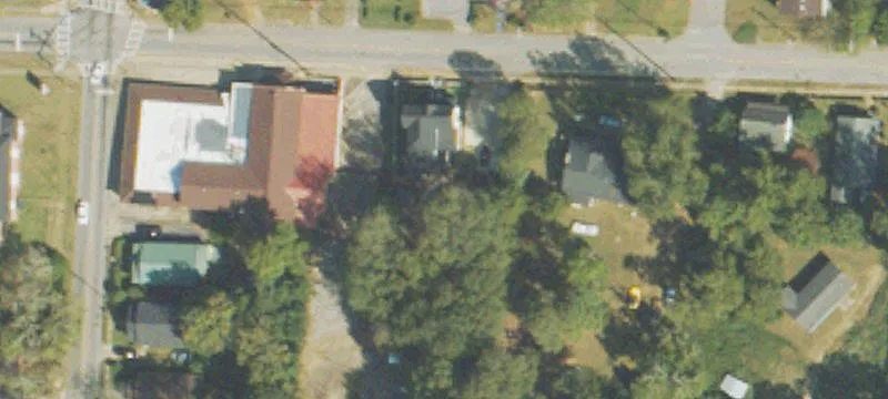 Versatile Commercial Property Near Rail District