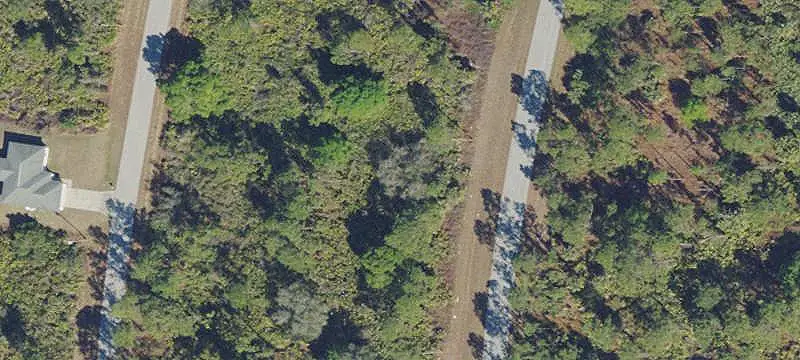 Vacant Lot in Growing Community