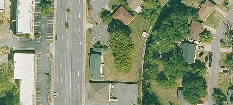 Mid-Town Commercial Building For Sale
