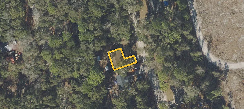 Residential Lot in Wakulla Gardens