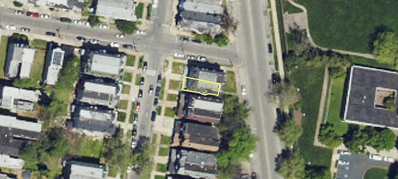 Spacious Triplex with Long-Term Occupancy