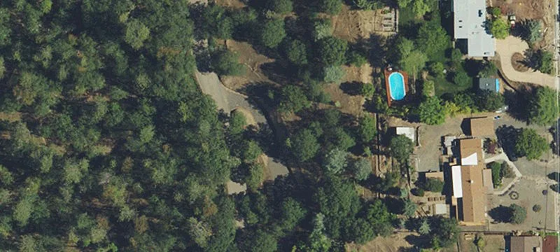 Residential Lot Overlooking Lithia Park