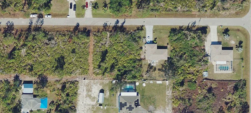 Residential Lot in Gulf Cove