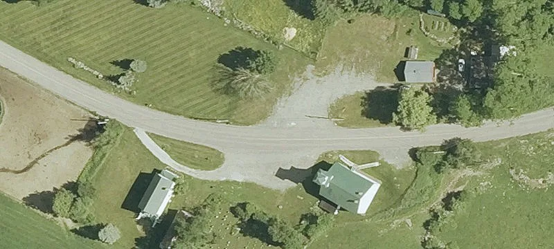 Cambridge Land with Mountain Views