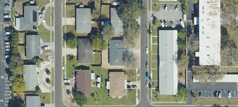 Duplex Apartments in Robin Hill