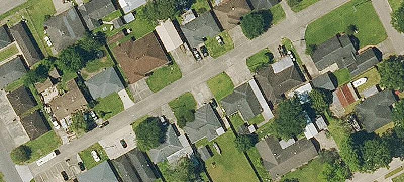 Charming Income-Generating Apartment Complex
