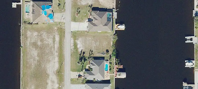 Gulf Access Lot, No Bridges