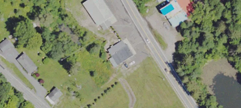 Commercial Building with Established Body Shop