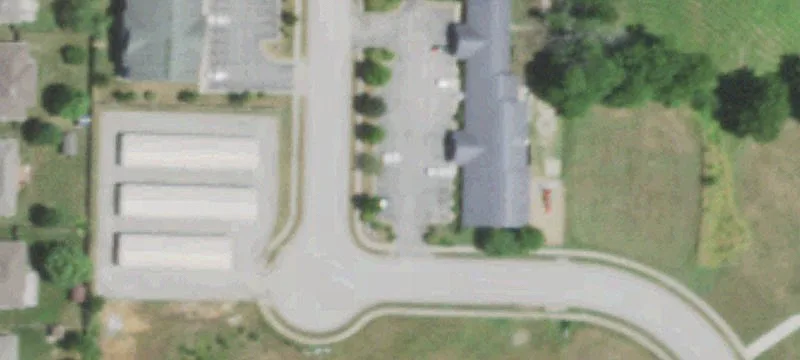 7,988 SF Building in Republic
