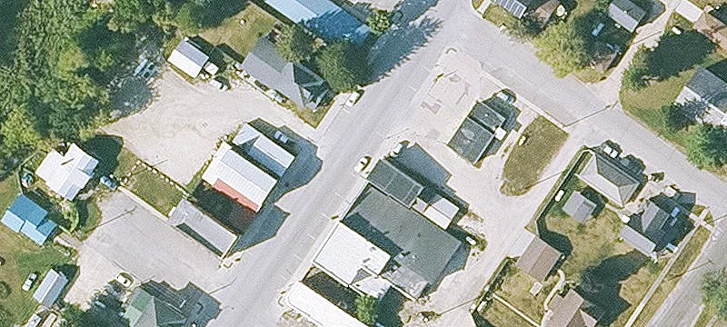 Established Restaurant and Bar For Sale