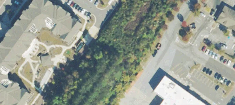 Commercial Lot Near Hamilton Mill