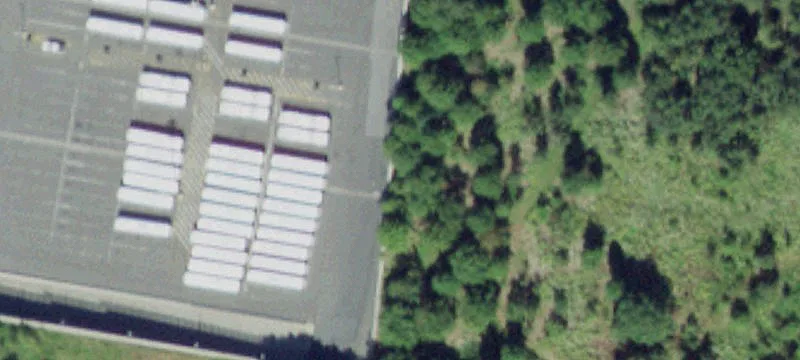 Buildable Land Near Public Mall