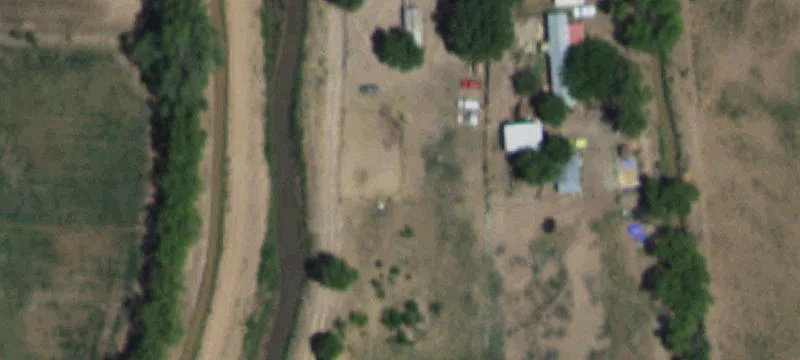 Tome Agricultural Property with Structure